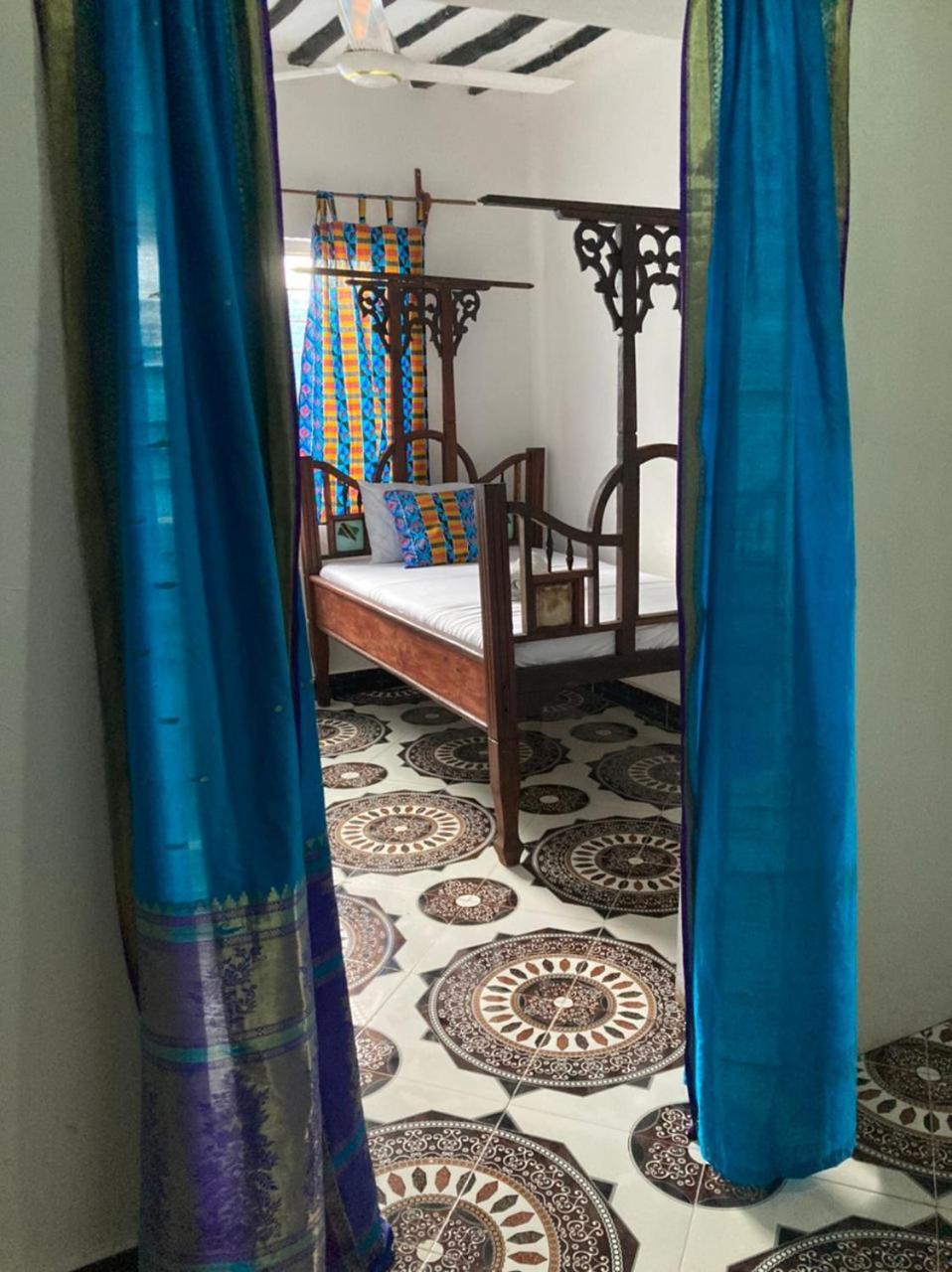 Malaika House Paje Bed & Breakfast ภายนอก รูปภาพ